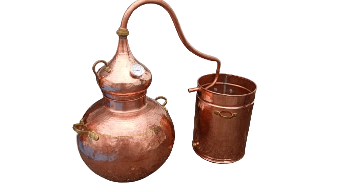Alambique clásico de cobre